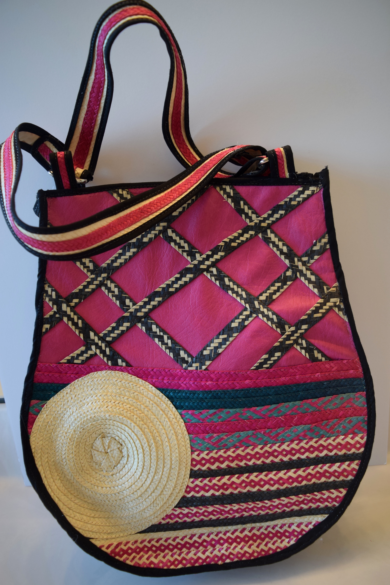 Colombian Handmade Bag (GB601) | Little Colibri